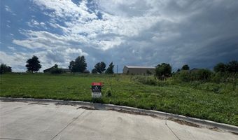 436 15th Ave SE, Altoona, IA 50009
