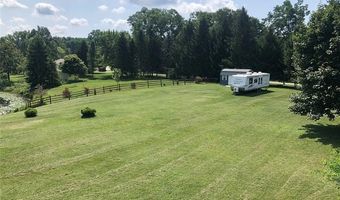 10911 Devil's Lake Hwy Hwy, Addison, MI 49220