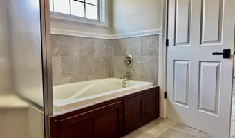 803 Spyglass Hill Dr, Bedford, IN 47421