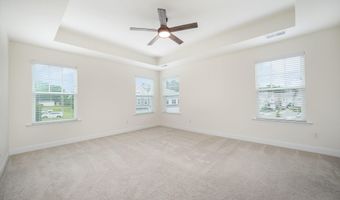 80 Nailsworth St, Angier, NC 27501