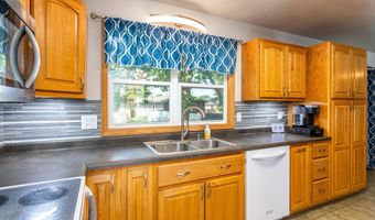 1219 Garfield Cir, Ames, IA 50014