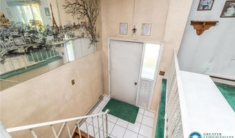 1221 Byfield St, Allentown, PA 18103