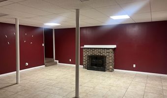 902 HILLCREST Rd, Adamsville, AL 35005