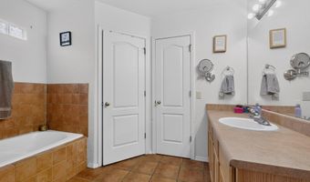 10535 Portofino Dr NW, Albuquerque, NM 87114
