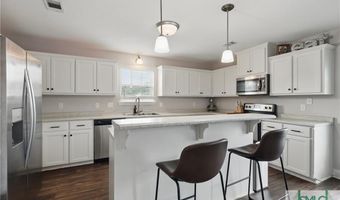 309 Nashview Trl, Allenhurst, GA 31301