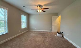 108 Hackamore Ln, Camden, SC 29020