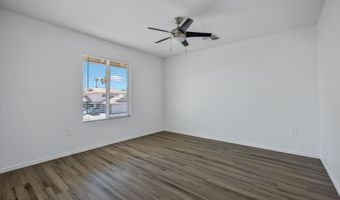 444 S MEADOWS Dr, Chandler, AZ 85224