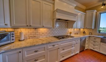 2112 Westridge Rd, Carlsbad, NM 88220