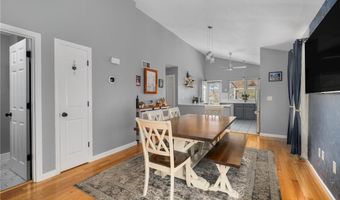 17 Plant St, Cumberland, RI 02864