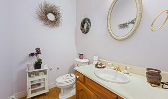 63 Fenton Way, Bangor, ME 04401
