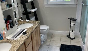 6 Myers Ln, Billerica, MA 01862