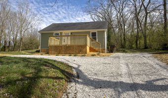 2020 Two Mile Rd, Winchester, KY 40391