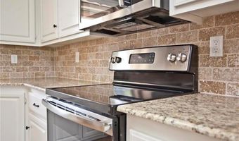 14 Shakespeare Dr, Bella Vista, AR 72714