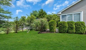 27 Valley Stream Pl, Barnegat, NJ 08005