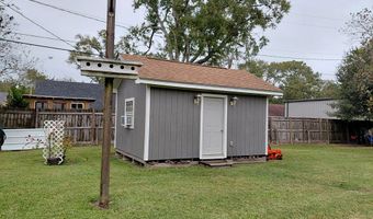 309 HICKMAN Ln, Angleton, TX 77515