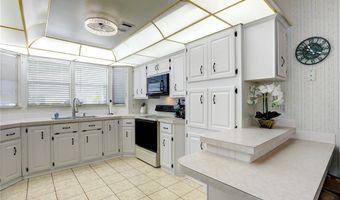 638 Puffin Dr, Barefoot Bay, FL 32976