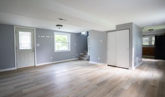 42448 N Lake Ave, Antioch, IL 60002