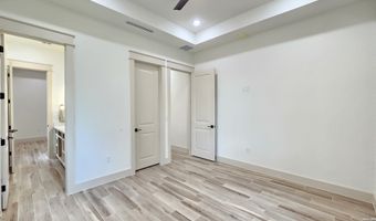105 PIONEER Trl, Adkins, TX 78101