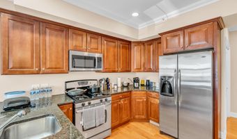 1713 Main St 203, Belmar, NJ 07719