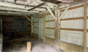 2320 18 Hwy, Adamsville, PA 16110