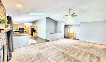 W5866 EASTER LILY Drive, Appleton, WI 54915