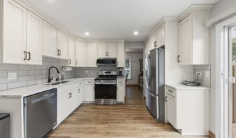 3835 W 121st Pl, Alsip, IL 60803