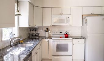 26 Thornwood Ln, Accord, NY 12404