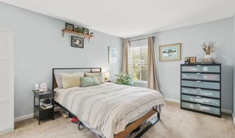 7504 Parkway Dr 100, La Mesa, CA 91942