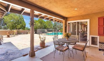 19955 Chickasaw Rd, Apple Valley, CA 92307