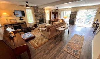 154 Upper Notch Rd, Albrightsville, PA 18210