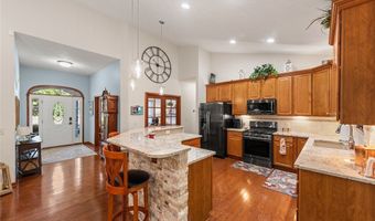 650 Eastpointe Ct, Amherst, OH 44001