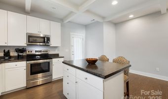 40 Hyde Park Pl, Arden, NC 28704