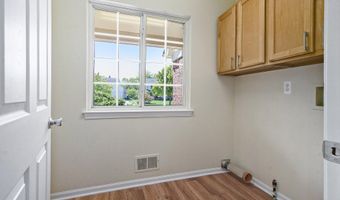 5776 Cedar Ridge Dr, Ann Arbor, MI 48103