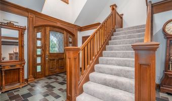 879 N 200 Rd, Baldwin City, KS 66006