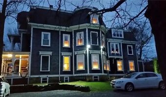 65 Merton Rd 6, Newport, RI 02840