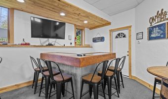 E7379 WASHINGTON Road, Algoma, WI 54201