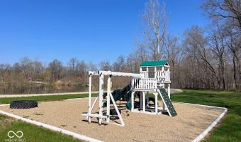 3559 N Us Highway 41, Bloomingdale, IN 47832