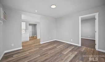 119 Holly St, Caldwell, ID 83605
