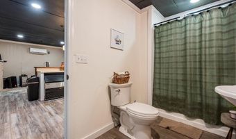 702 Presley St S, Atmore, AL 36502