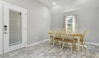 10114 Hayters Gap Rd, Abingdon, VA 24210