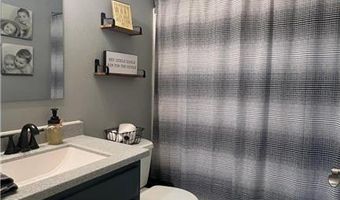 405 Sun Cir, Avon, MN 56310