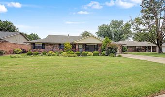 1708 Lawrence St, Bentonville, AR 72712