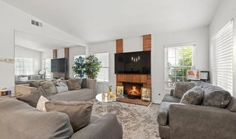 2412 Teaberry Gln, Escondido, CA 92027