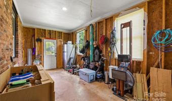 4134 Firethorne Rd, Charlotte, NC 28205