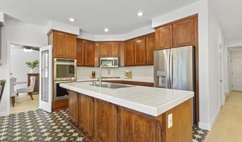 973 Whimbrel Ct, Carlsbad, CA 92011