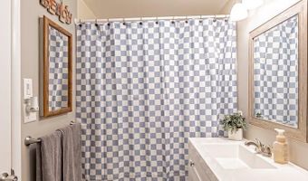 2080 Highland Dr, Blackfoot, ID 83221
