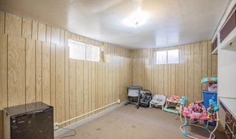 2304 Baylor Ave, Alamogordo, NM 88310