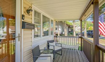 317 Pine St, Absecon, NJ 08201