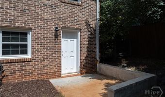 151 Stafford Dr, Athens, GA 30605