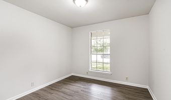 2135 Vickers Dr, Baton Rouge, LA 70815